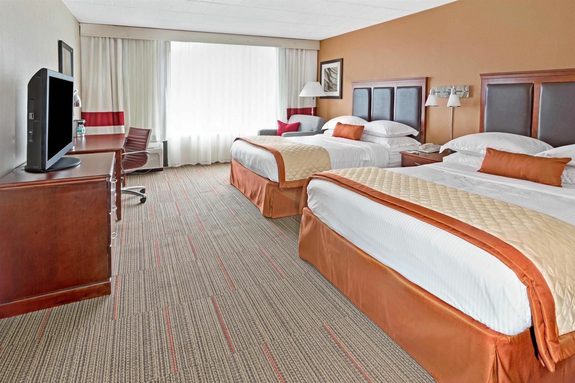 Wyndham Garden Inn Pittsburgh Airport Robinson Township Dış mekan fotoğraf